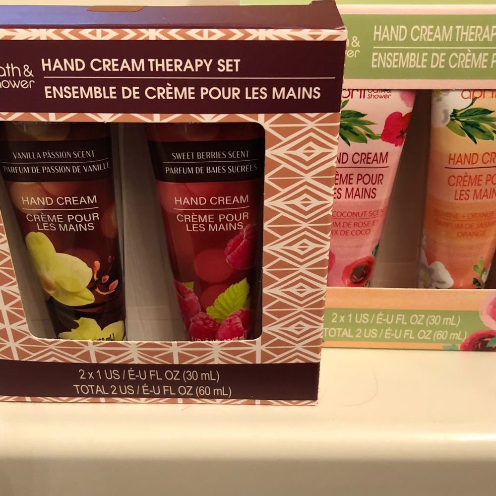 Two sets of hand cream